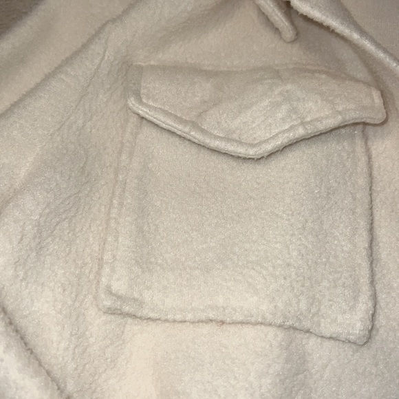 Fuzzy Shacket - Picture 4 of 4